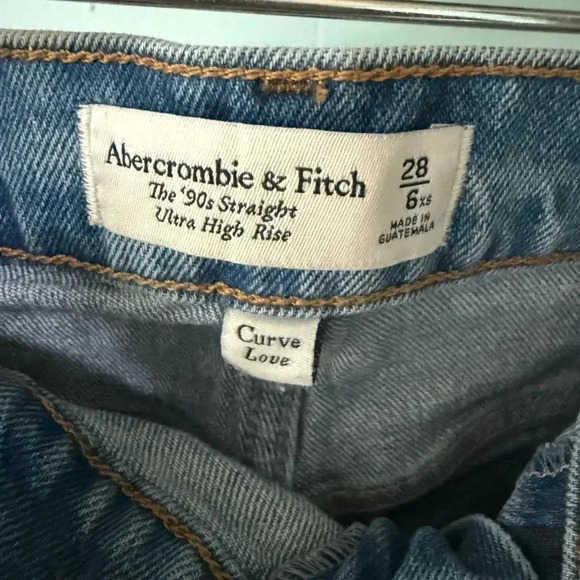Abercrombie & Fitch curve love 90’s straight ultra high rise - Picture 3 of 5